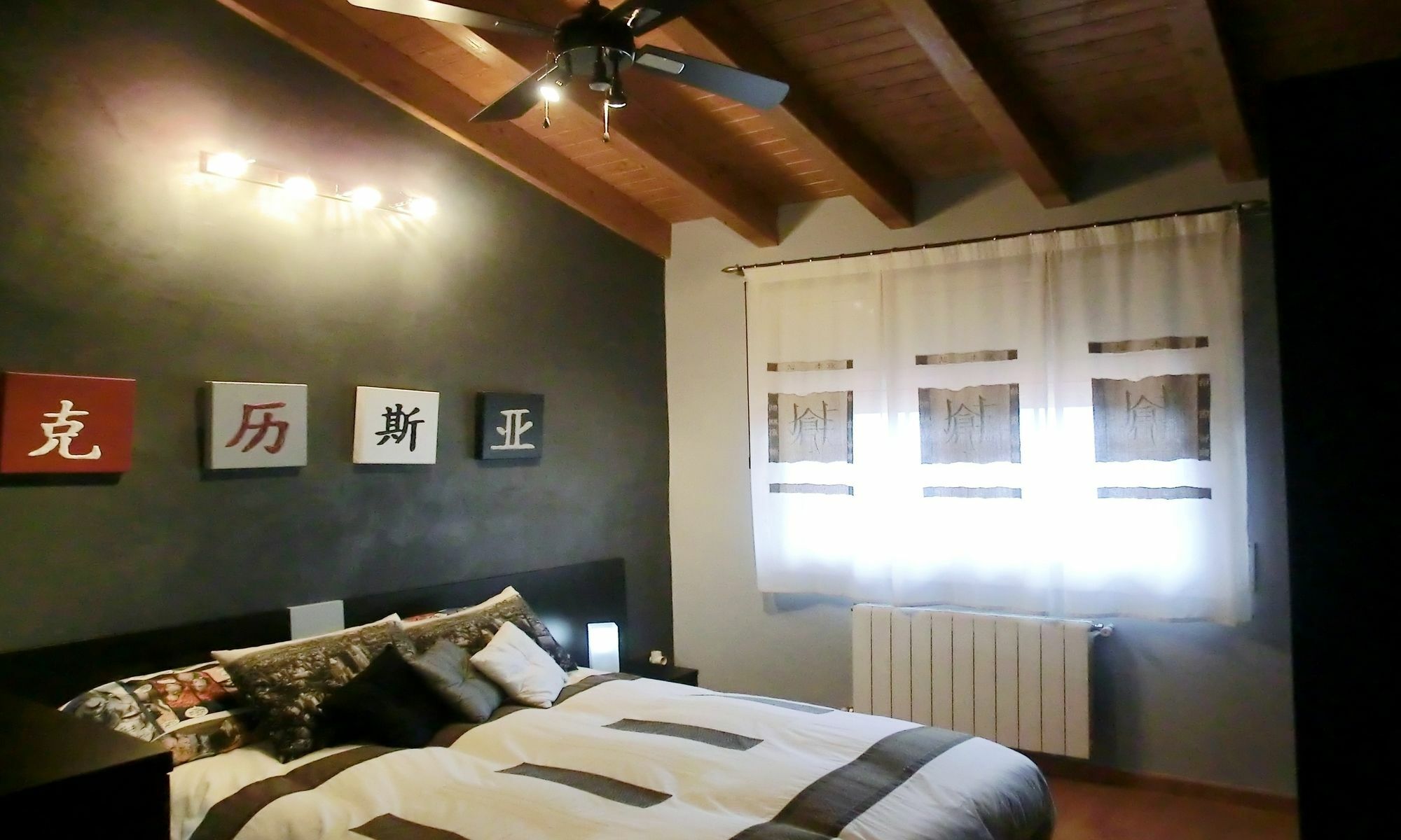 104662 - Villa In Лорет де Мар Екстериор снимка